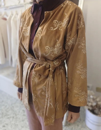 /products/giacca-ricamata/